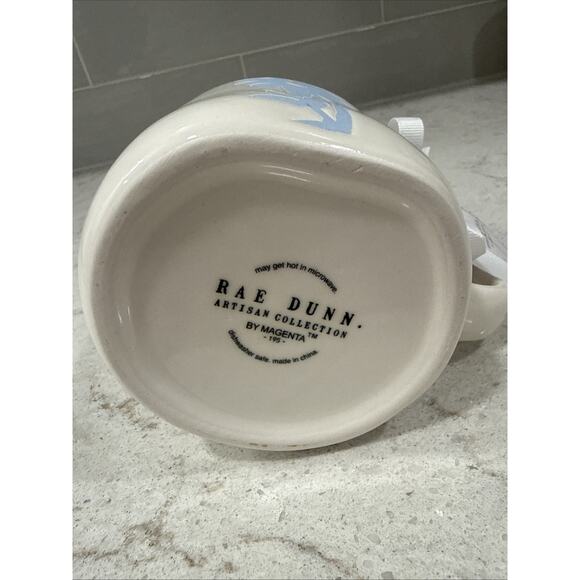 MIMI Blue Daisy Flowers Rae Dunn 19oz Mug Mother’s Day Mom Grandma NEW Dasies - Picture 4 of 5